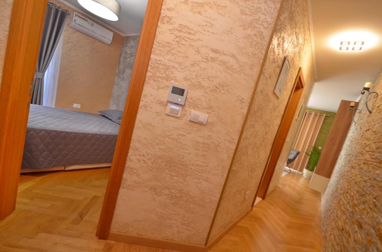 Apartments South Nest Котор Экстерьер фото