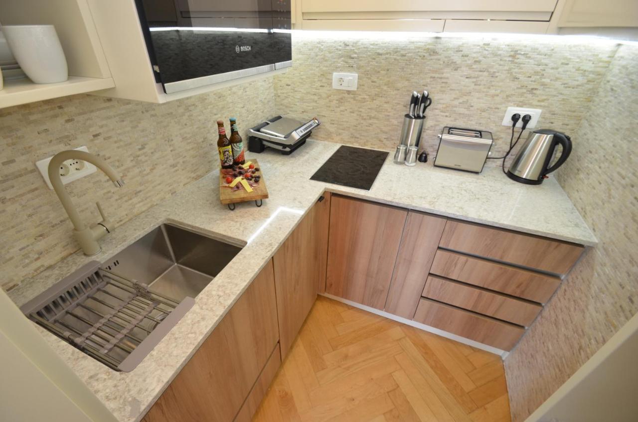 Apartments South Nest Котор Экстерьер фото